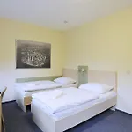 Airporthotel