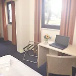 فندق Airporthotel