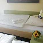 فندق Airporthotel فيزه