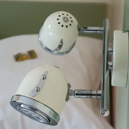 Airporthotel 3* וייץ