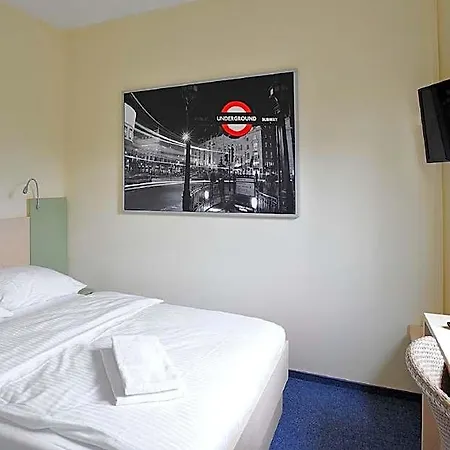 Airporthotel 3*
