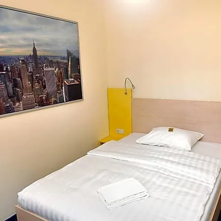 מלון Airporthotel וייץ
